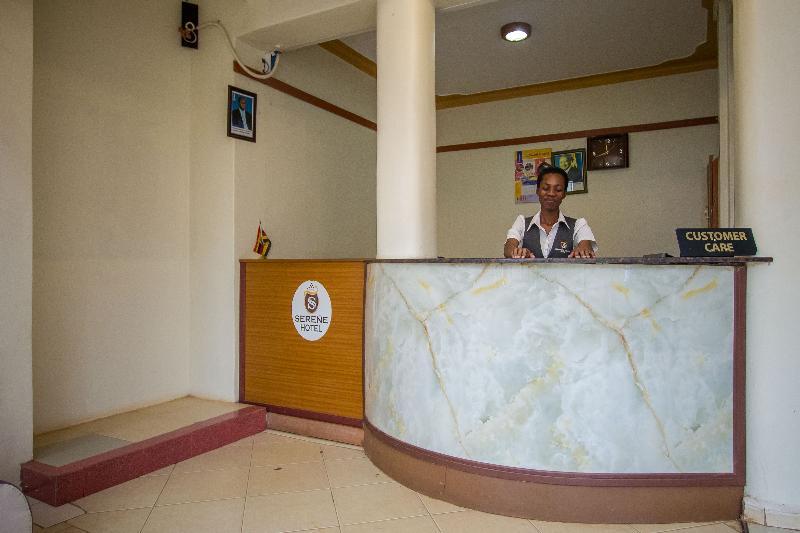 Serene Hotel Kampala Bagian luar foto